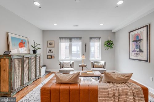 1421 Howard St, Philadelphia PA  19122-3905 exterior