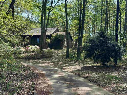 3503 Overland Trl, Ellenwood, GA 30294-3767