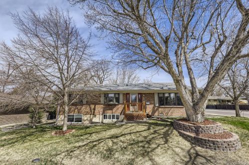 6883 Harvard Ave, Denver CO  80224-2505 exterior