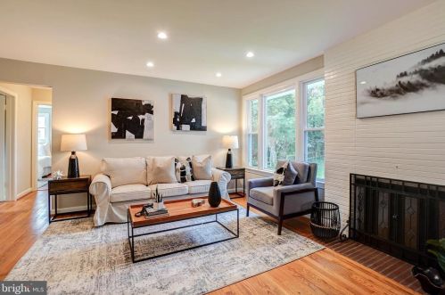 2221 Kimball Pl, Silver Spring MD 20910-1161 exterior