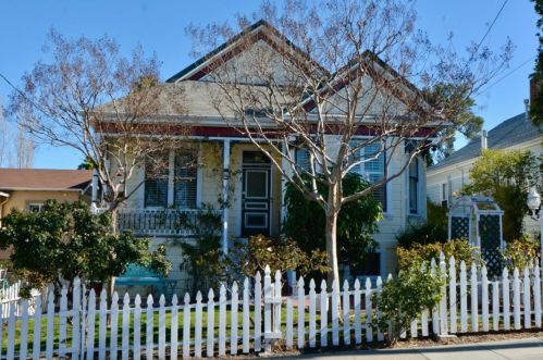 22218 Prospect St, Hayward, CA 94541-2673