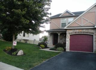 174 Talon Dr, Ephrata PA  17522-8765 exterior