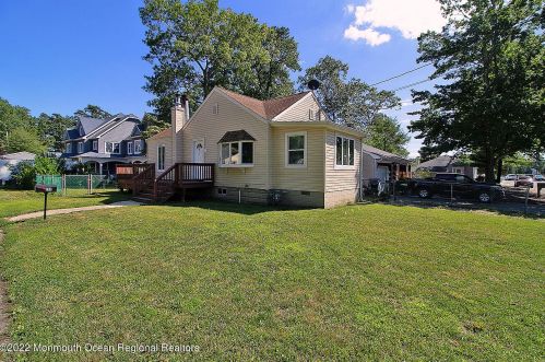 265 Falkenburgh Ave, Lacey, NJ 08731-4268