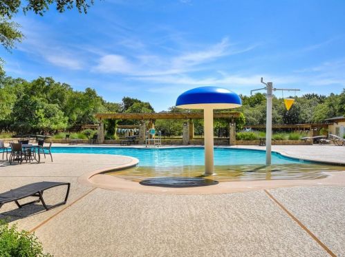 676 Catalina Ln, Austin TX  78737-4715 exterior