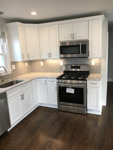 30 Mountain Ave, Cedar Knolls, NJ 07927-1215