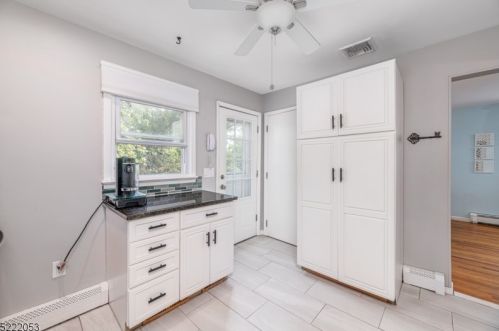 5 Cedar Ter, Dover NJ  07869-4802 exterior