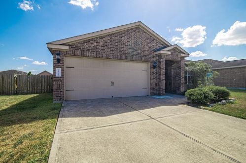 7122 Glenridge Ln, Richmond TX  77469 exterior