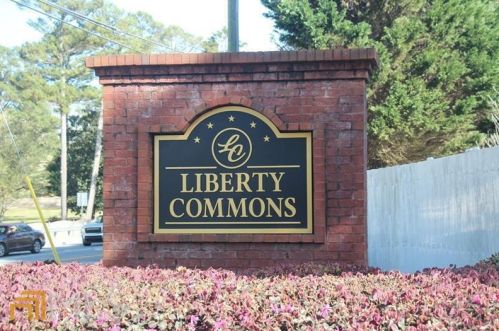 3196 Liberty Commons Dr, Kennesaw GA  30144-2381 exterior