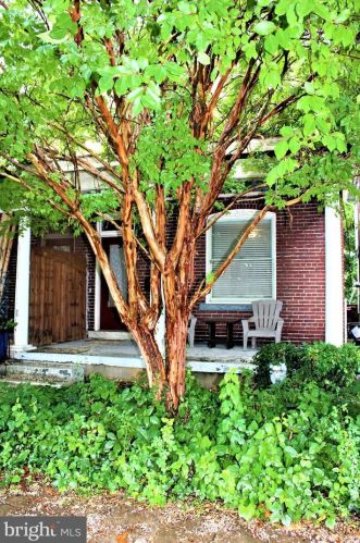 24 Browning St, Cumberland, MD 21502-3921