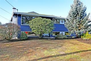 20508 78 Pl, Edmonds WA  98026-6827 exterior