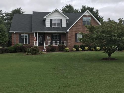 103 Breckenridge Rd, Tullahoma, TN 37388-9575