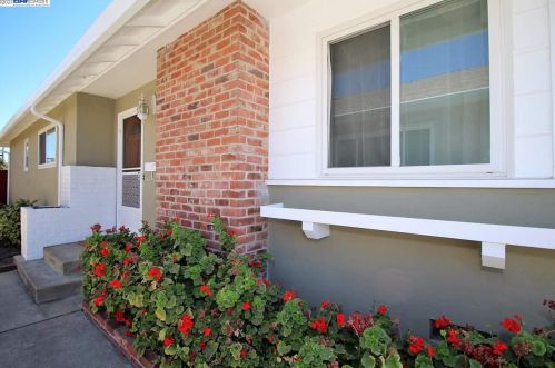 22030 Betlen Way, Hayward, CA 94546-6504