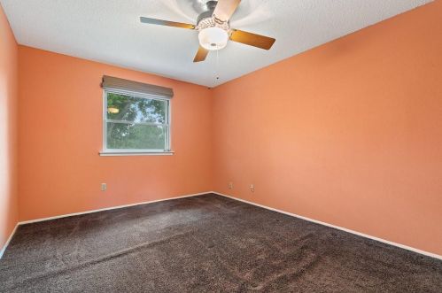 7204 Bucknell Dr, Austin TX  78723-1630 exterior