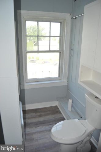 2161 Newville Rd, Carlisle PA  17015-7747 exterior