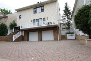 174 Outwater Ln, Outwater, NJ 07026-2604