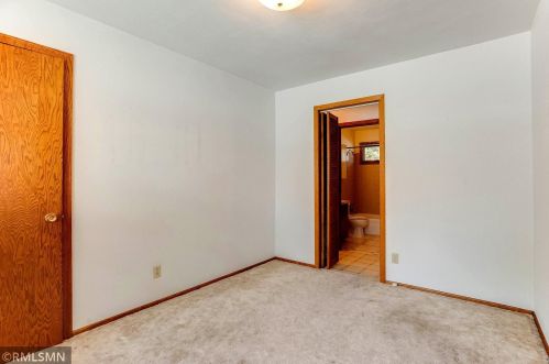 1260 Clarence St, Saint Paul MN  55106-2062 exterior