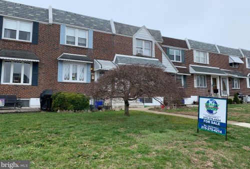 2838 Knorr St, Philadelphia, PA 19149-2517