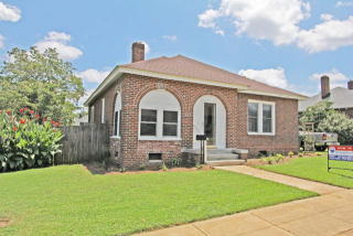 407 Stevens Ave, Greenwood, SC 29646-4431