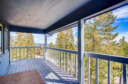 8425 Doubleheader Ranch Rd, Morrison CO 80465-2511 exterior