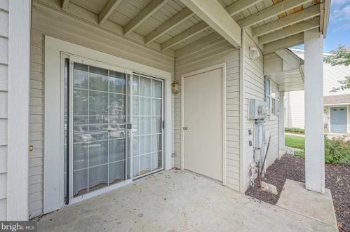 307 Wharton Rd, Mount Laurel NJ  08054-5256 exterior