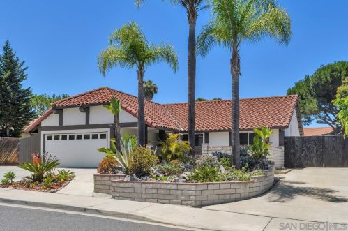 3173 Bernie Dr, Oceanside, CA 92056-3819