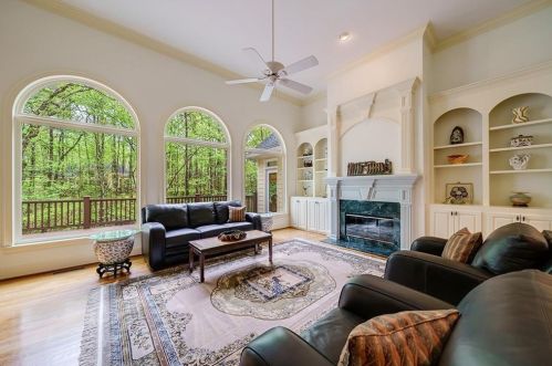 4390 Laurel Grove Trce, Suwanee, GA 30024-6930