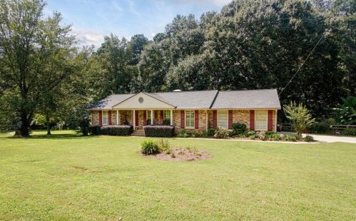 5687 Pinedale Cir, Buford, GA 30518-4580