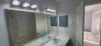 729 Berkley Plz, Irving TX  75061-7586 exterior