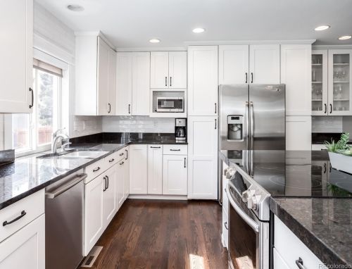 7984 Willow Ct, Englewood CO 80112-2742 exterior