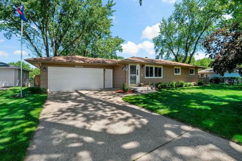 2806 88th St, Minneapolis, MN 55431-1932