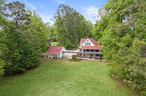 400 Tamarack Trl, Holly Springs, GA 30115-5480