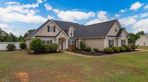 883 Irish Hill Dr, Concord, GA 30206-2309