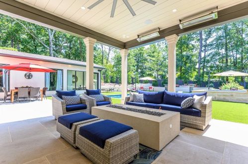 1107 Moores Mill Rd, Atlanta GA  30327-1645 exterior