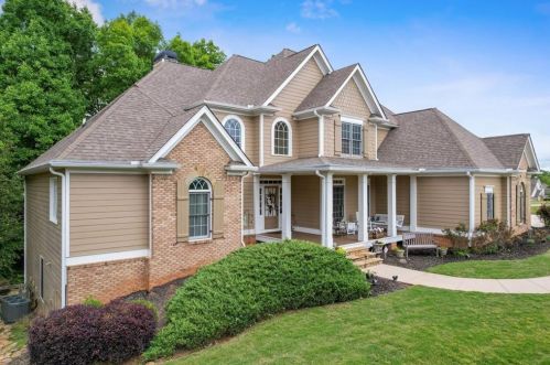 7350 Sawgrass Dr, Dawsonville, GA 30534-4731