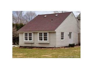 37 Wolcott Dr, Granby CT  06035-1320 exterior