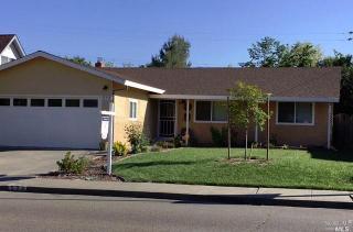 573 Monte Vista Ave, Vacaville, CA 95688-2801
