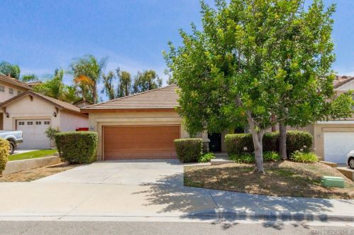 315 Kentfield Dr, San Marcos, CA 92069-6889