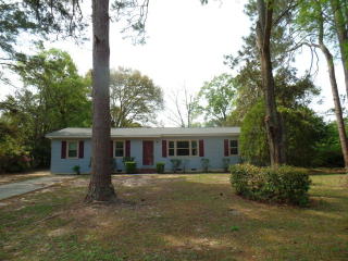 2410 Hilltop Dr, Albany, GA 31707-2552