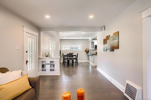 3221 Grant St, Englewood CO 80113-6829 exterior