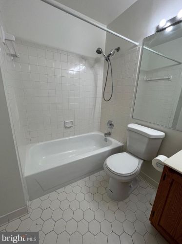 7 Dawn Vw Ct, Silver Spring MD 20904-1252 exterior