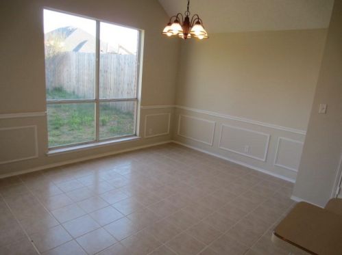 8633 Saranac Trl, Fort Worth TX  76118-7857 exterior