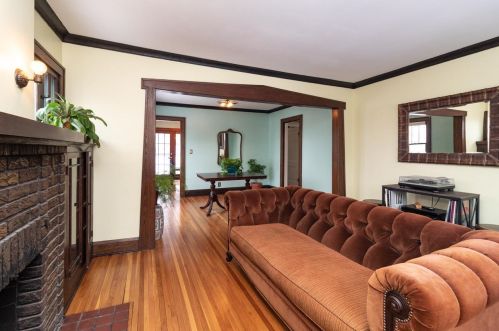2381 Carter Ave, Saint Paul MN  55108-1625 exterior