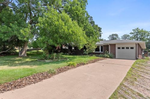 4610 Mariposa Dr, Englewood, CO 80110-5514