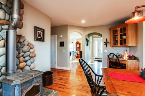 30999 Grooms Rd, Valley Home CA 95361-7513 exterior