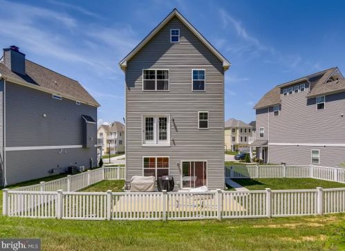 349 Marina Ave, Aberdeen MD  21001-4204 exterior