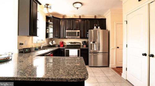 316 Bunny Ln, Harpers Ferry WV  25425-7104 exterior