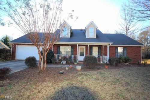 2041 Elm Grove Ln, Hampton, GA 30228-5521