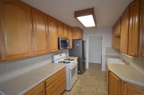 6518 Mount Ackerman Dr, San Diego, CA 92111-3120