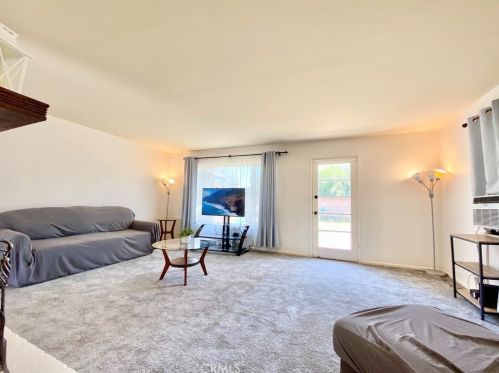 44732 Stanridge Ave, Lancaster CA 93535-2523 exterior