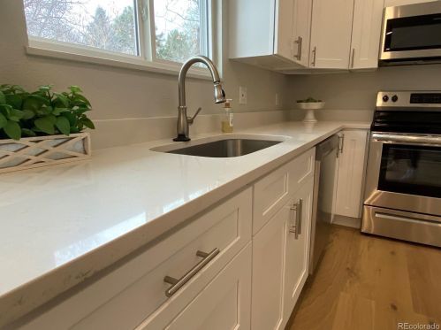 6244 Niagara Way, Englewood CO  80111-4454 exterior